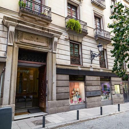 Апартаменты Puerta Del Sol VI Мадрид Экстерьер фото